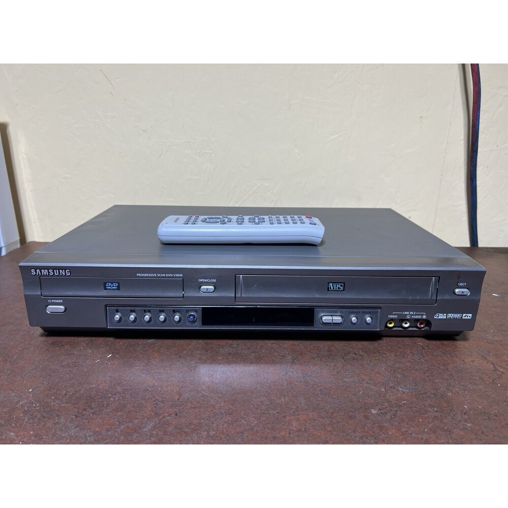 Samsung DVD-V3650 DVD/VCR  Combo Player VHS System w/ Remote. Tested.
